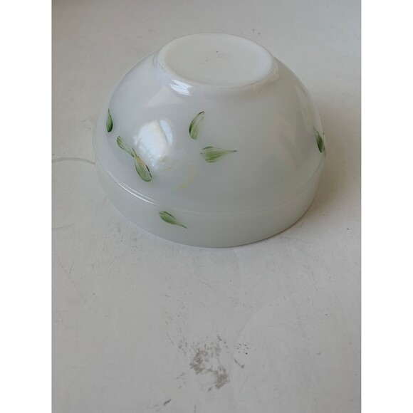 Fire King Milk Glass Mixing/Nesting Bowls Wide Rim Painted Fruit Gay Fad Studios - Picture 5 of 8